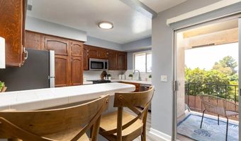 4800 Williamsburg Ln 216, La Mesa, CA 91942