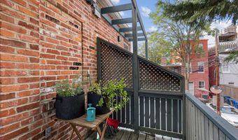 2143 NEWPORT Pl NW, Washington, DC 20037