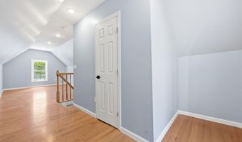 429 KENNEDY Blvd, Bayonne, NJ 07002