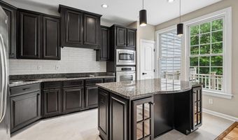 4925 MATAPEAKES BOUNTY Dr, Bowie, MD 20720