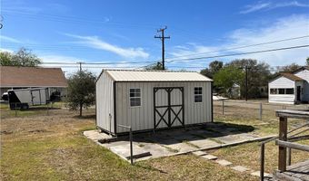 215 Elsie Ave, Agua Dulce, TX 78330