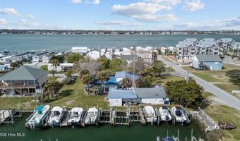 319 Old Causeway Rd, Atlantic Beach, NC 28512