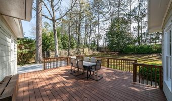 2953 Four Oaks Dr, Dunwoody, GA 30360