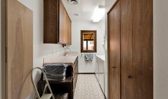 8988 Buena Vis, Apple Valley, CA 92308