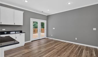 223 Maple Dr, Anderson, SC 29621