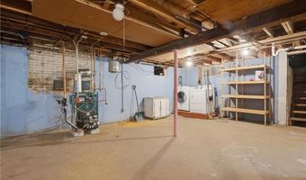 380 Angell Rd, North Providence, RI 02904