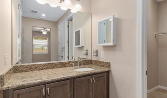 5587 NW 40TH Pl, Ocala, FL 34482
