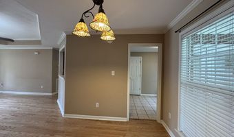 107 Acorn Ln, Batesville, MS 38606