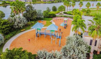7223 HOURGLASS Dr, Apollo Beach, FL 33572