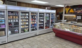 118 S 4TH St, Abbotsford, WI 54405