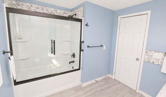 451 27th St, Allegan, MI 49010