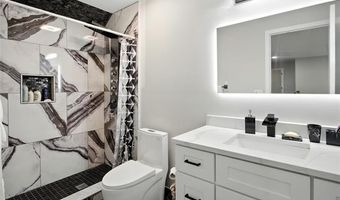 48821 Tremont Dr, Macomb, MI 48044