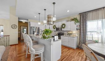 3352 Southridge Dr, Amana, IA 52203