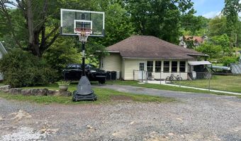 18990 Midland Trl, Ansted, WV 25812