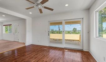 2901 Helix St, Spring Valley, CA 91977