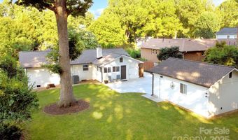 4014 Larkspur Ln, Charlotte, NC 28205