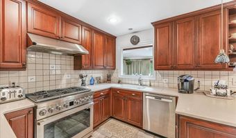 3903 HEATHER Dr, Greenville, DE 19807
