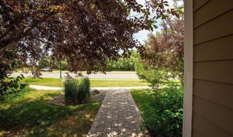 332 N Cottonwood Rd #F, Bozeman, MT 59718