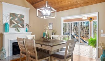 8 Alexander Chapel Dr, Asheville, NC 28804