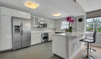 2780 NE 183rd St 201, Aventura, FL 33160