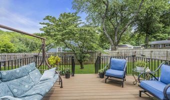 551 Chester Pkwy, Belford, NJ 07718