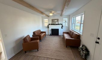 972 S LITTLE CREEK Rd, Dover, DE 19901