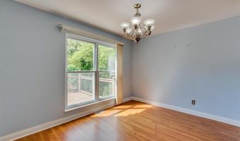 292 Brightfield Dr, Ballwin, MO 63021