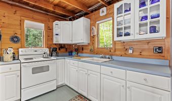 20 Lily Bay Ln, Parsonsfield, ME 04047