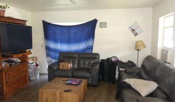 109 S Idaho St, Cascade, ID 83611