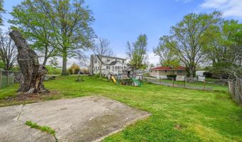 317 WOODLAWN Dr, Aurora, IN 47001