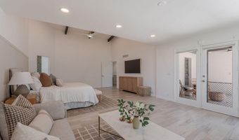 2724 W COLT Rd, Chandler, AZ 85224