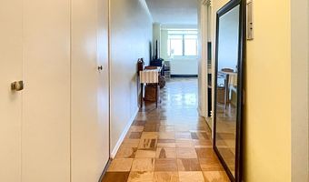 2 Hawthorne Pl 16K, Boston, MA 02114