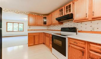 85 Indian Trl, Glocester, RI 02814
