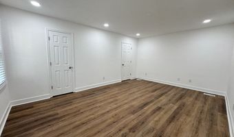 2015 WEYMOUTH Dr, Albany, GA 31721