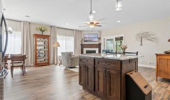 250 Rodeo Rd, Alexandria, MN 56308