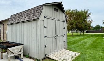 1102 11th Ave, Britton, SD 57430