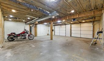 714 Hazel St, Auburn, IN 46706