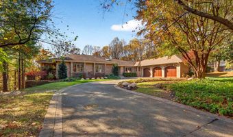 9209 VENDOME Dr, Bethesda, MD 20817