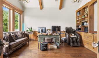 1739 Gateway Rd, Ardmore, OK 73401
