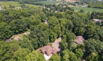 2850 Lee Marie Dr, Adrian, MI 49221