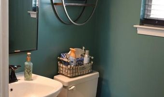 77 OAKTON Dr, Atco, NJ 08004