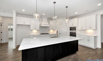 20854 Calcutta St, Athens, AL 35611