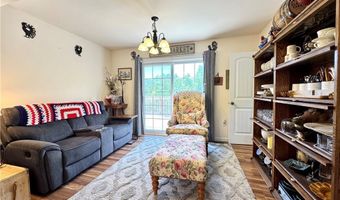 243 Hunter Ridge Ln, Ararat, NC 27007