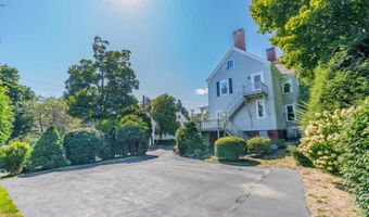 1055 Washington St, Bath, ME 04530