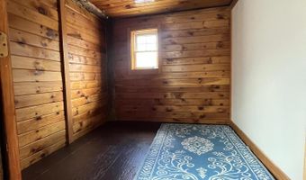 96 French St, Acton, ME 04001