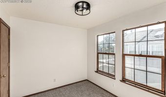2570 Hatch Cir, Colorado Springs, CO 80918