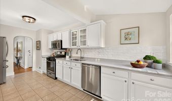 1808 Truman Rd, Charlotte, NC 28205