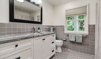9 E Heatheridge St, Ann Arbor, MI 48104