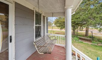 150 N Oak Ave, Bridgewater, SD 57319