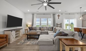 185 Horseshoe Pl, Angier, NC 27501
